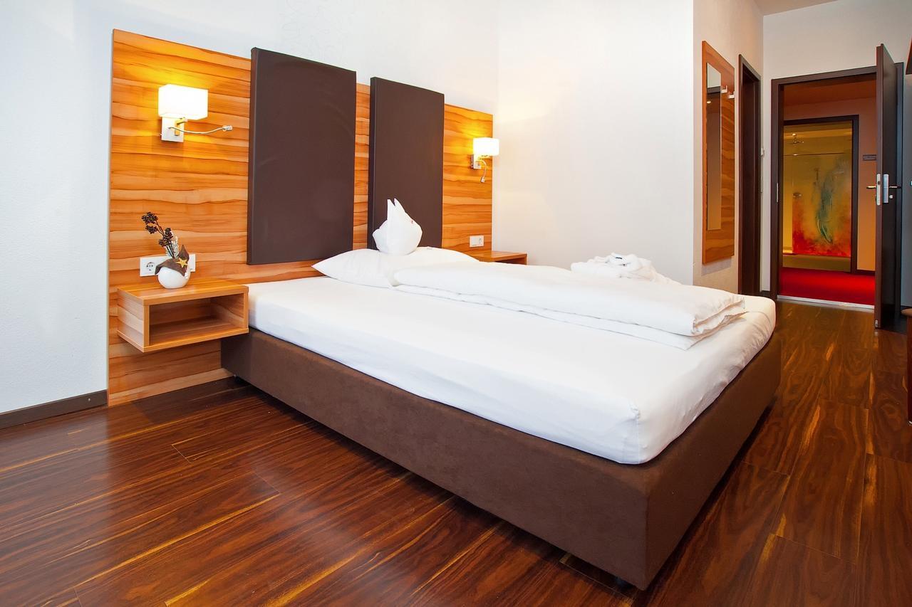 Hotel-Renner Buchbach Kamer foto