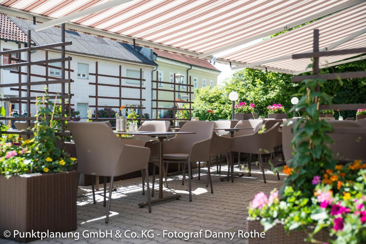 Hotel-Renner Buchbach Buitenkant foto