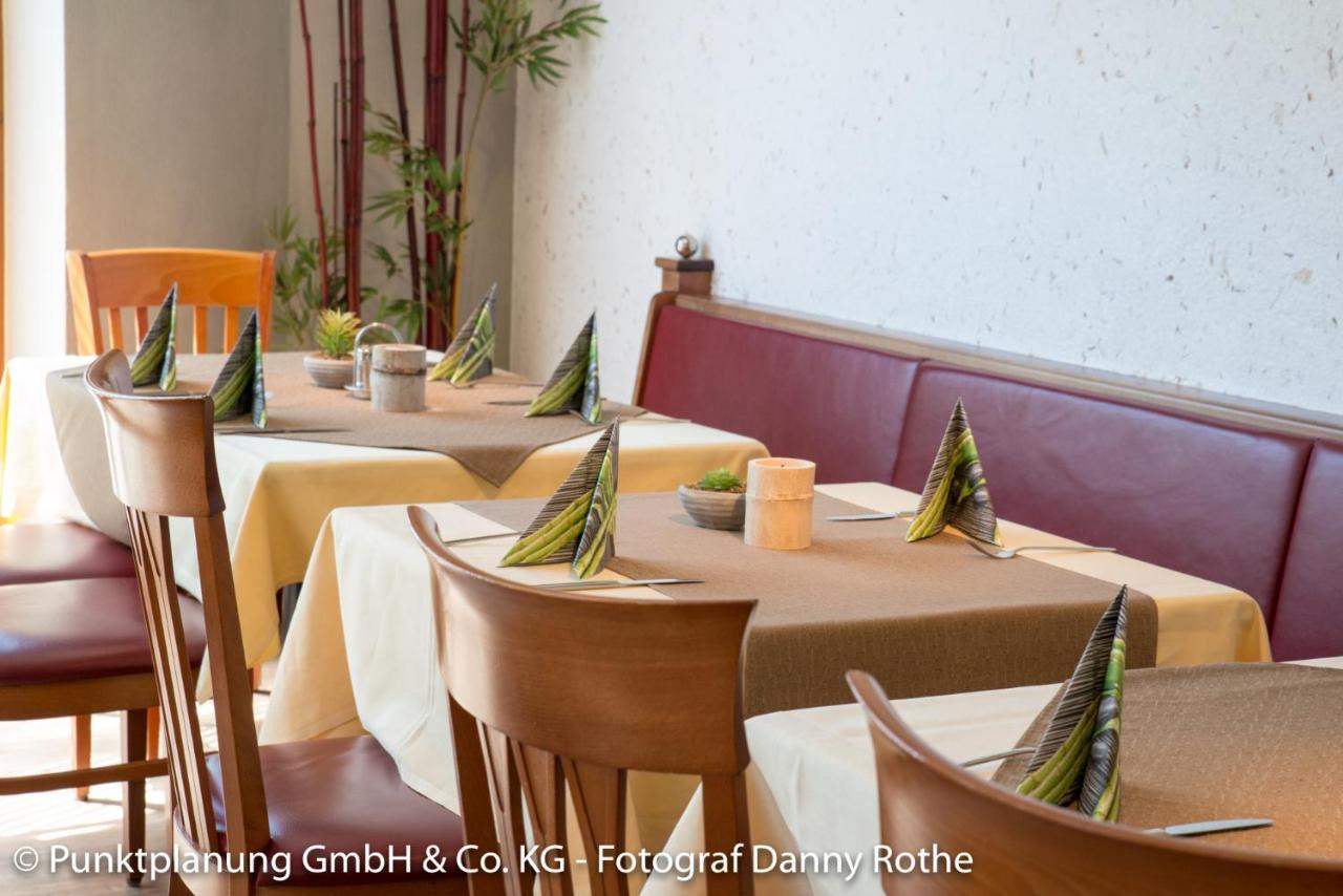 Hotel-Renner Buchbach Buitenkant foto